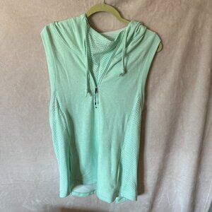 Large Calia by Carrie Underwood Hoodie Tank